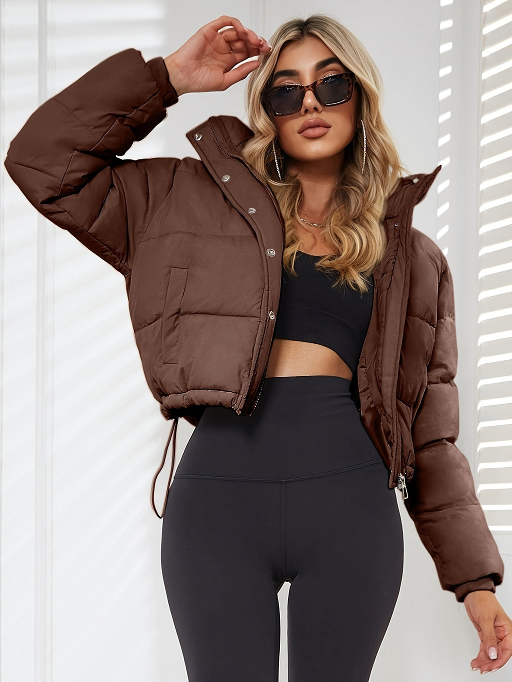 [Winter|Jacket] Stylish Black Women's Hooded Puffer Jacket | Casual Short Warm Outerwear | with Drawstring Design, Long Sleeves, and Button-Up Front for Winter Comfort