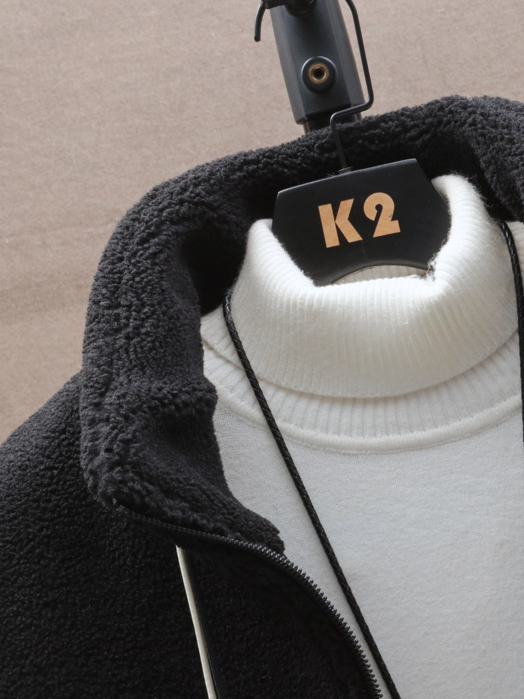 [Plush Winter Coat] Blue & White Plush Checkered Winter Coat | Men's Loose Fit, Stand Collar, Zip-Up Jacket with Drawstring Hood, Casual Style for Fall/Winter