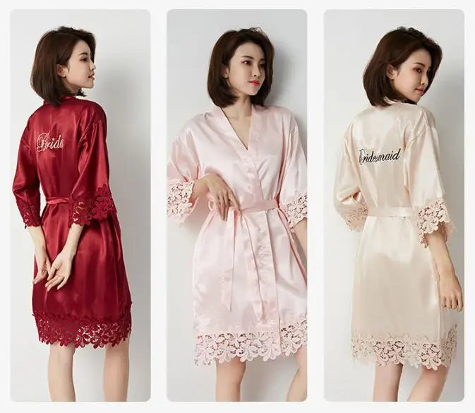 2024 Lace Robe Silk Personalized Bride Robe Satin Women Wedding Wholesale Bridal Shower Bride and Bridesmaid Robes