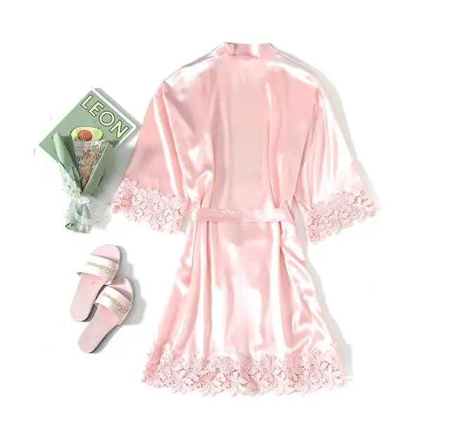 2024 Lace Robe Silk Personalized Bride Robe Satin Women Wedding Wholesale Bridal Shower Bride and Bridesmaid Robes