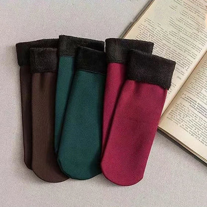 5 Pairs Of Women's Winter Thickened Warm Socks Set With Thickened Velvet Solid Wool Socks To Keep Out Cold And Snow Socks