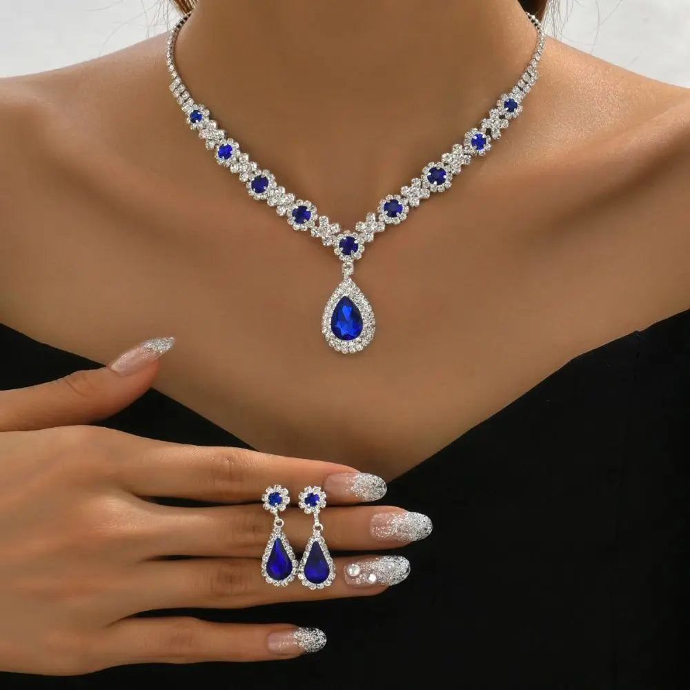 Fashionable Crystal Jewelry Necklace Earring Set Premium Luxury Pendant Necklace Original Design Inlaid Zircon Dangle Earrings