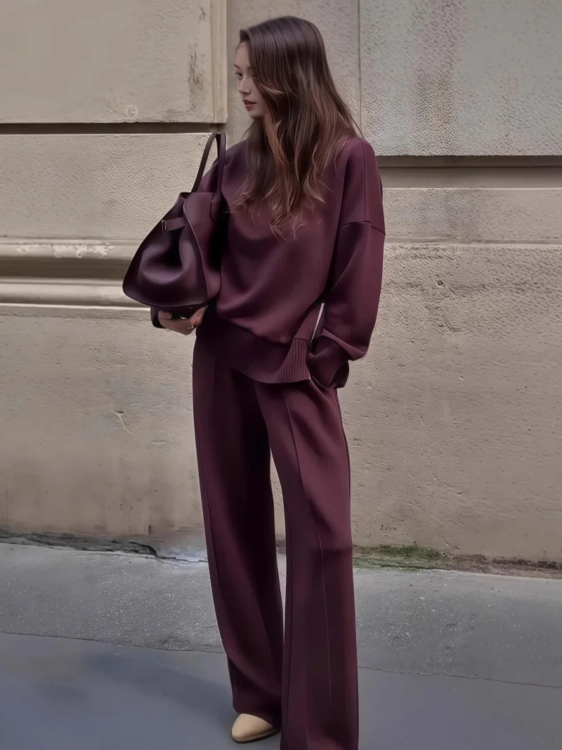 Autumn and Winter Fashion Casual Sports Two-Piece Women's Set: Hooded Sweatshirt and Wide-Leg Pants, Stylish Outfits, Comfortabl