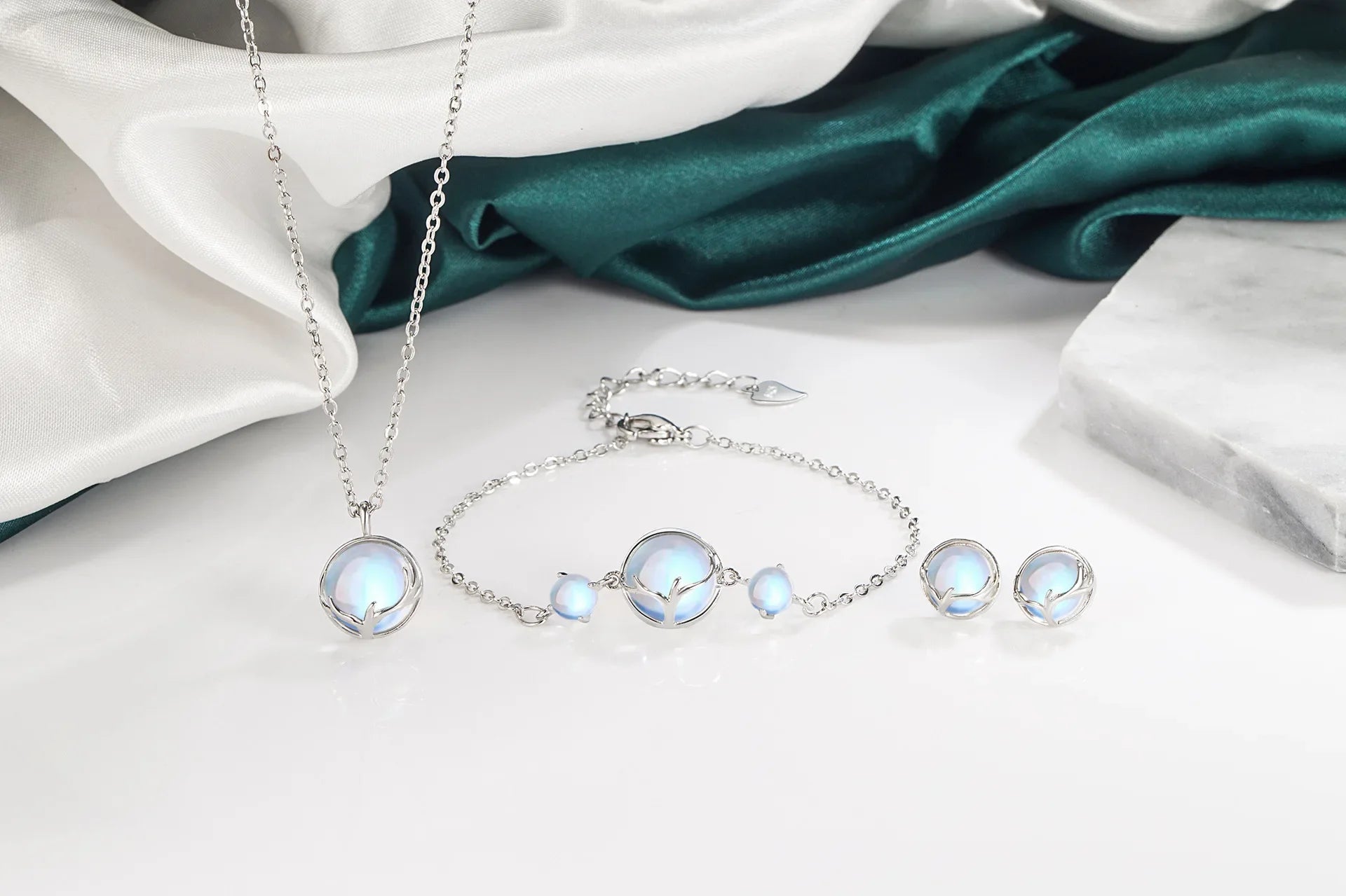 925 Sterling Silver Jewelry Sets Round Antler Crystal Earrings Bracelets Necklace Elegant Christmas For Women