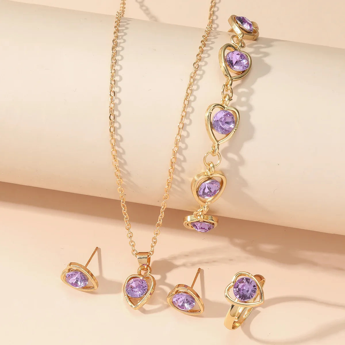 Women Crystal Love Jewelry 4 Piece Set Fashionable Elegant High End Peach Heart Necklace Earrings Rings Bracelets Necklace Set