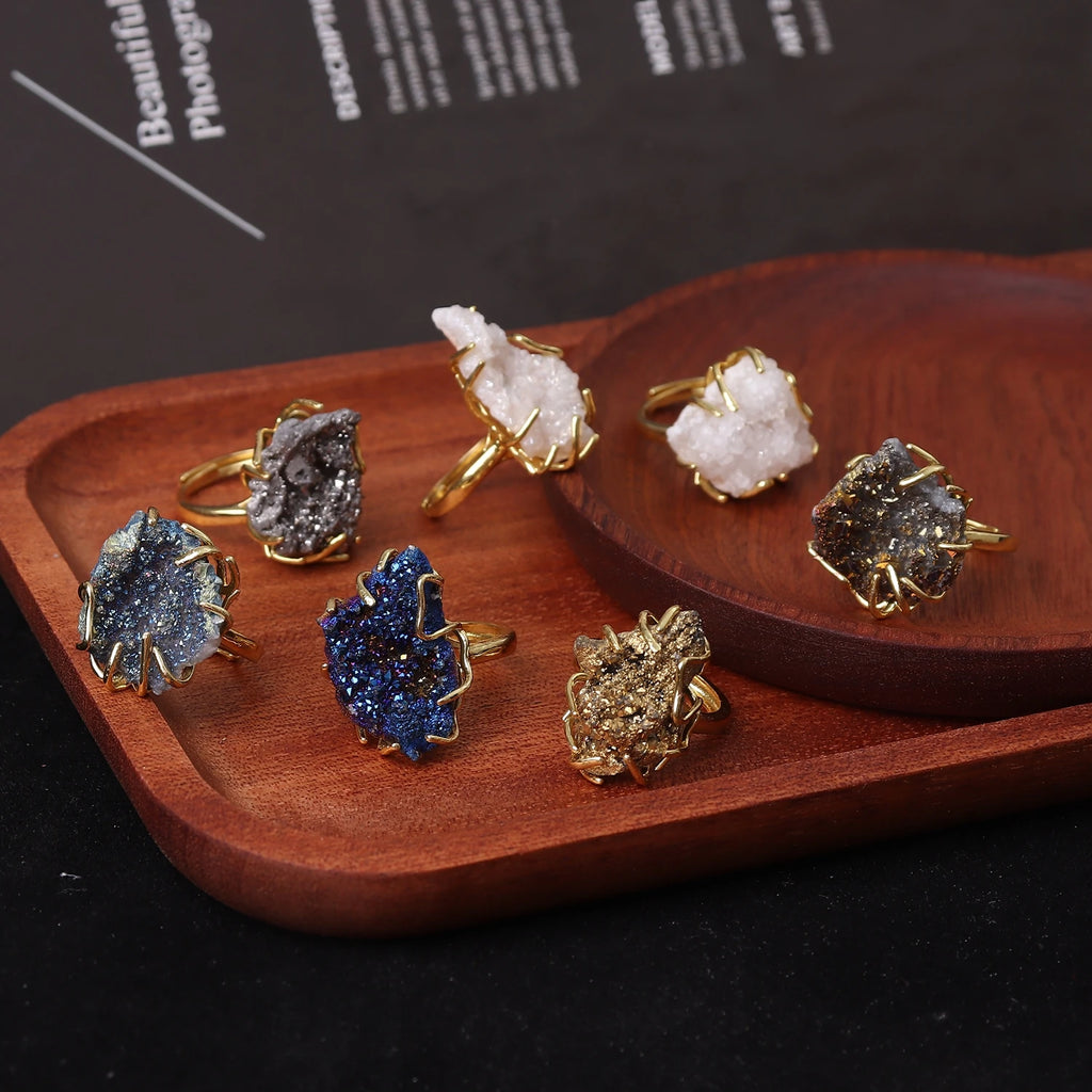 2025 Adjustable Natural Crystal Raw Cluster Ring Colorful Healing Crystal Jewelry Unisex Crystal Wristband Mindfulness Accessory