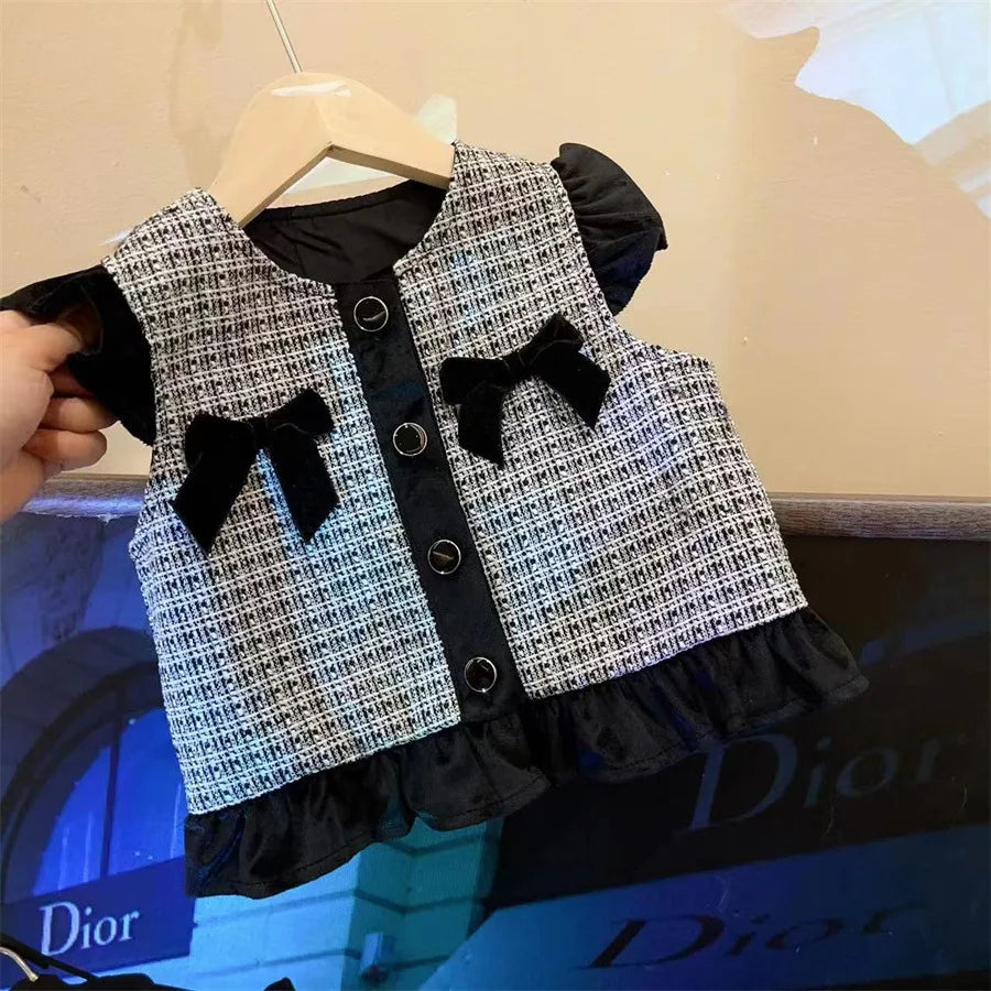 New Girls Autumn Winter Plaid Three Piece Set Solid Long Sleeves Top Boutique Vest Sister Matching Fashion Shorts for Girl