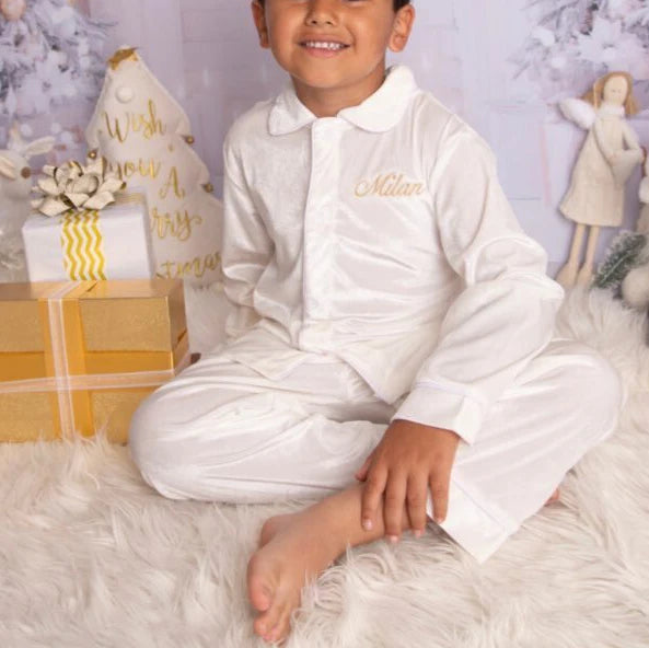2025 winter family christmas matching outfits loungewear kids girls boys red velvet pyjamas fille cream white pjs set sleepwear