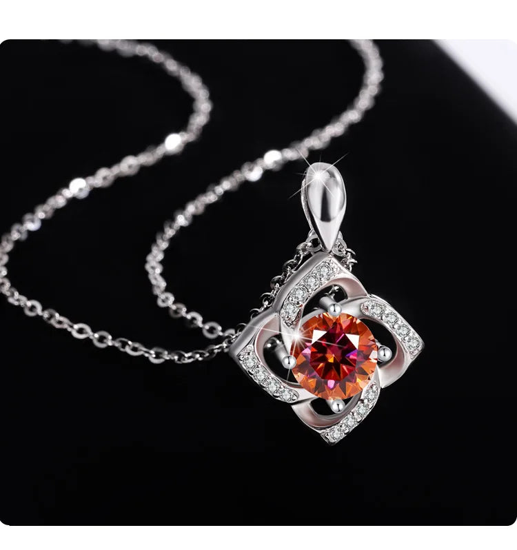 s925 sterling silver four-leaf clover necklace, silver pendant, Moissanite necklace, classic for women