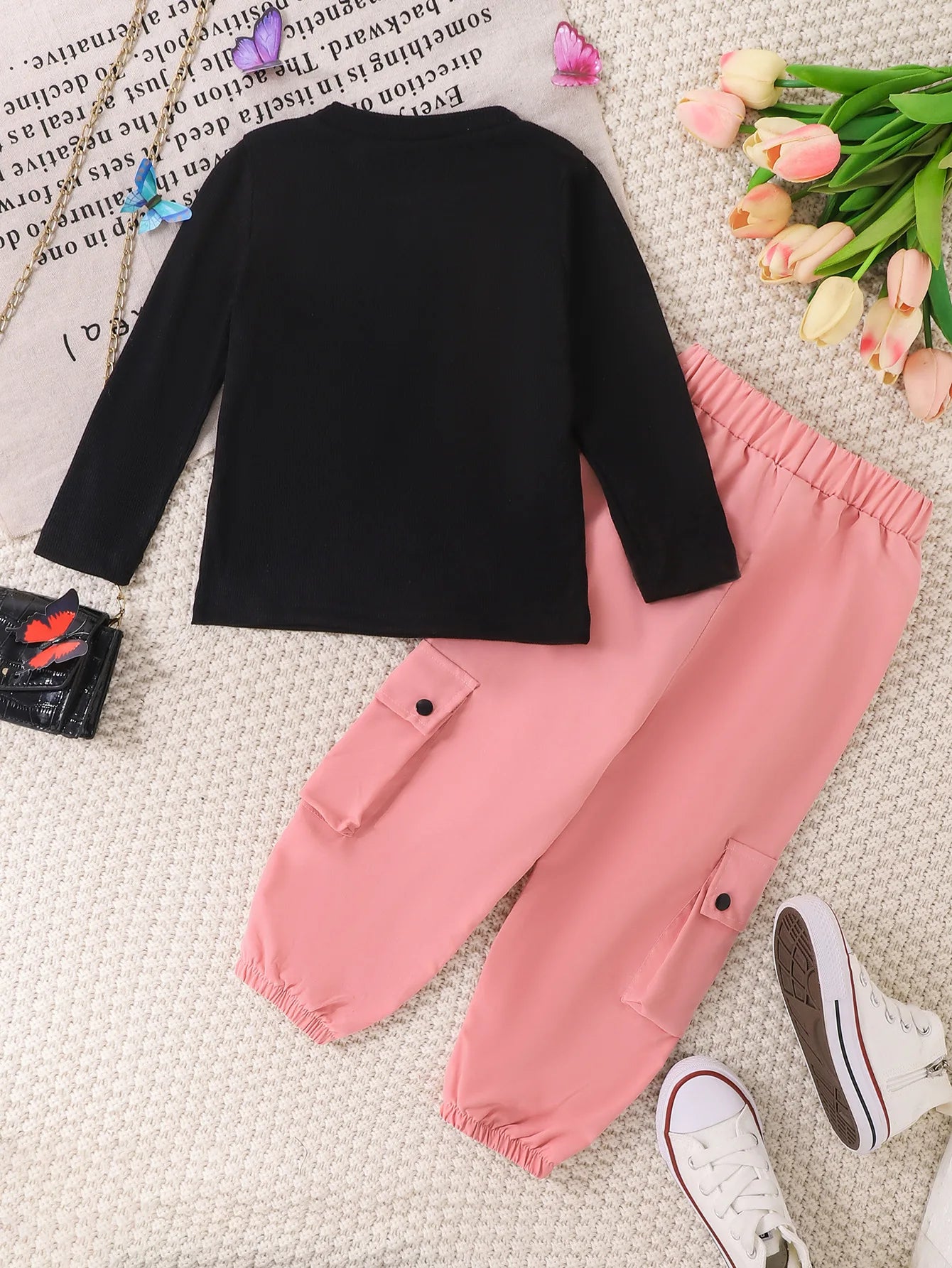 Kids Girls Two-piece Set Butterfly Appliqué Top with Cargo Pants Children Autumn and Winter Trousers New 2pcs/set Fashionable