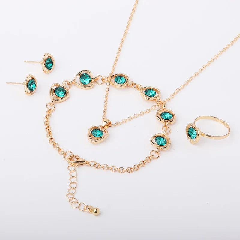 Women Crystal Love Jewelry 4 Piece Set Fashionable Elegant High End Peach Heart Necklace Earrings Rings Bracelets Necklace Set