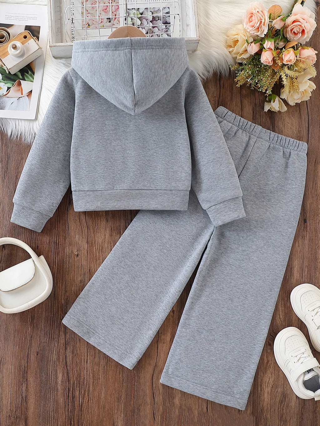 2-Piece Set for Girls, Autumn and Winter Fleece-Lined Outfit, Stylish and Fashionable, Zippered Hooded Long-Sleeve Jacket + Pants Two-Piece Set, Little Girl's Winter Outdoor Warm Clothing