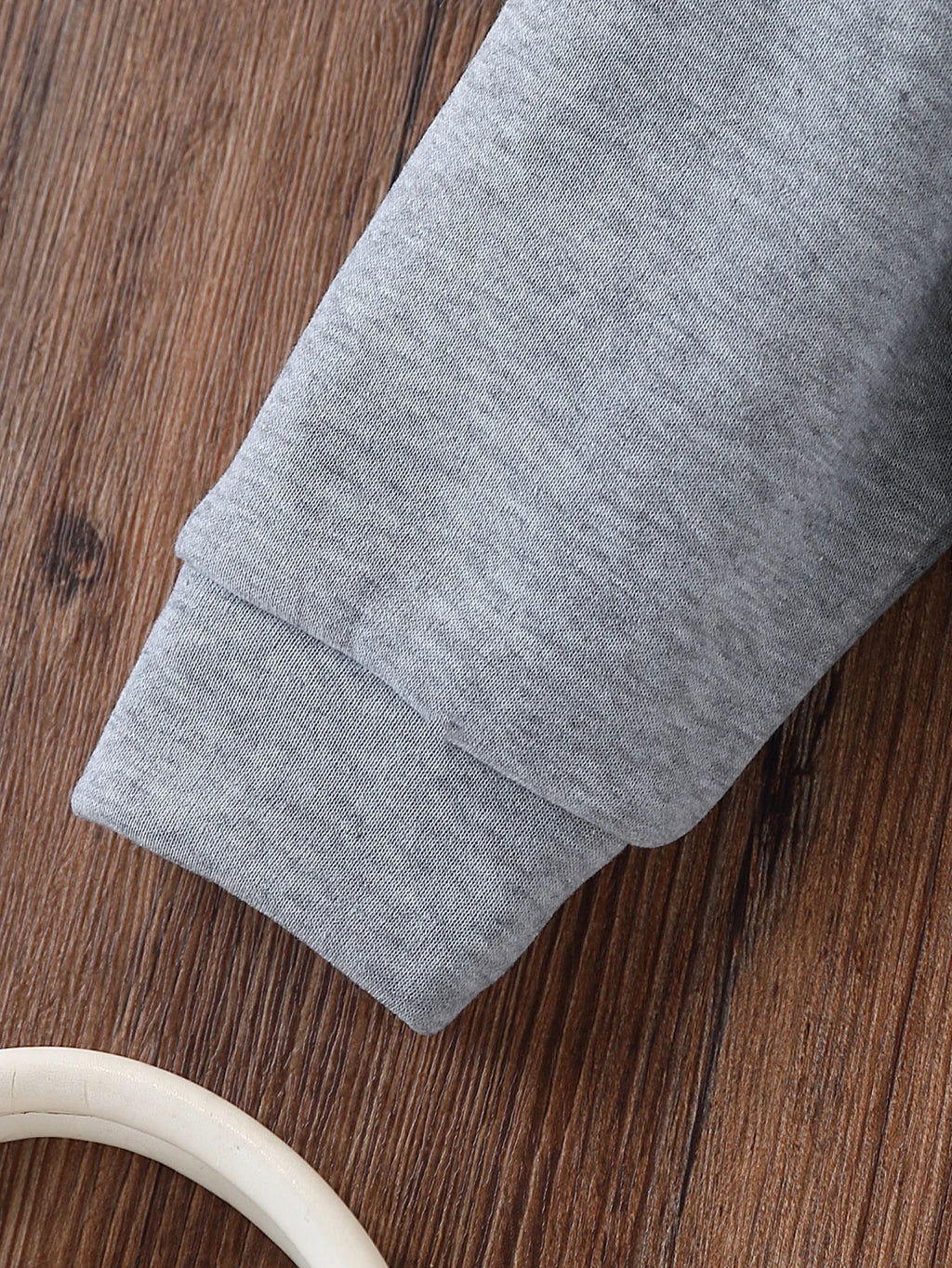 2-Piece Set for Girls, Autumn and Winter Fleece-Lined Outfit, Stylish and Fashionable, Zippered Hooded Long-Sleeve Jacket + Pants Two-Piece Set, Little Girl's Winter Outdoor Warm Clothing