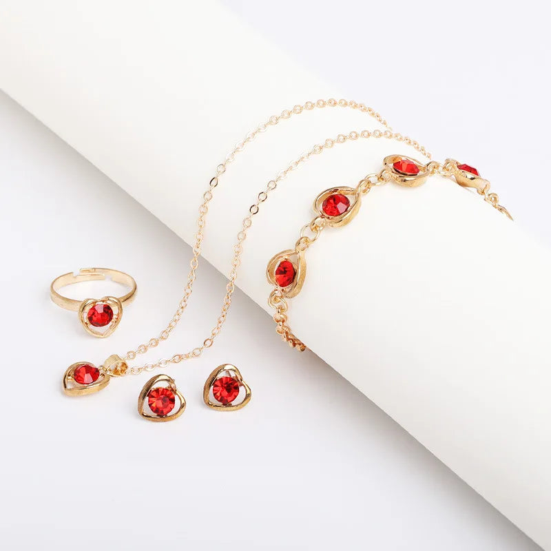 Women Crystal Love Jewelry 4 Piece Set Fashionable Elegant High End Peach Heart Necklace Earrings Rings Bracelets Necklace Set