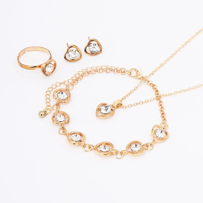 Women Crystal Love Jewelry 4 Piece Set Fashionable Elegant High End Peach Heart Necklace Earrings Rings Bracelets Necklace Set