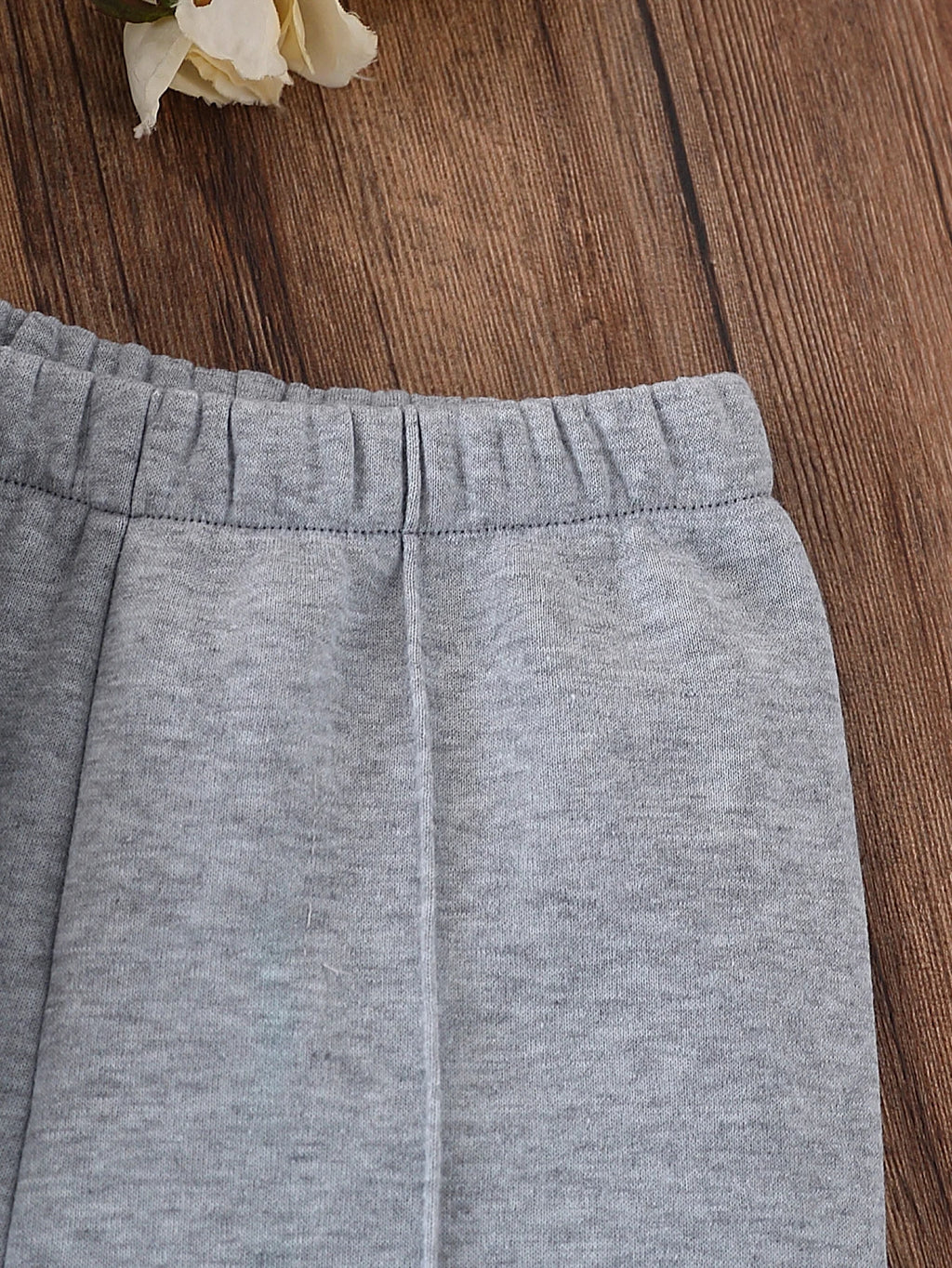 2-Piece Set for Girls, Autumn and Winter Fleece-Lined Outfit, Stylish and Fashionable, Zippered Hooded Long-Sleeve Jacket + Pants Two-Piece Set, Little Girl's Winter Outdoor Warm Clothing