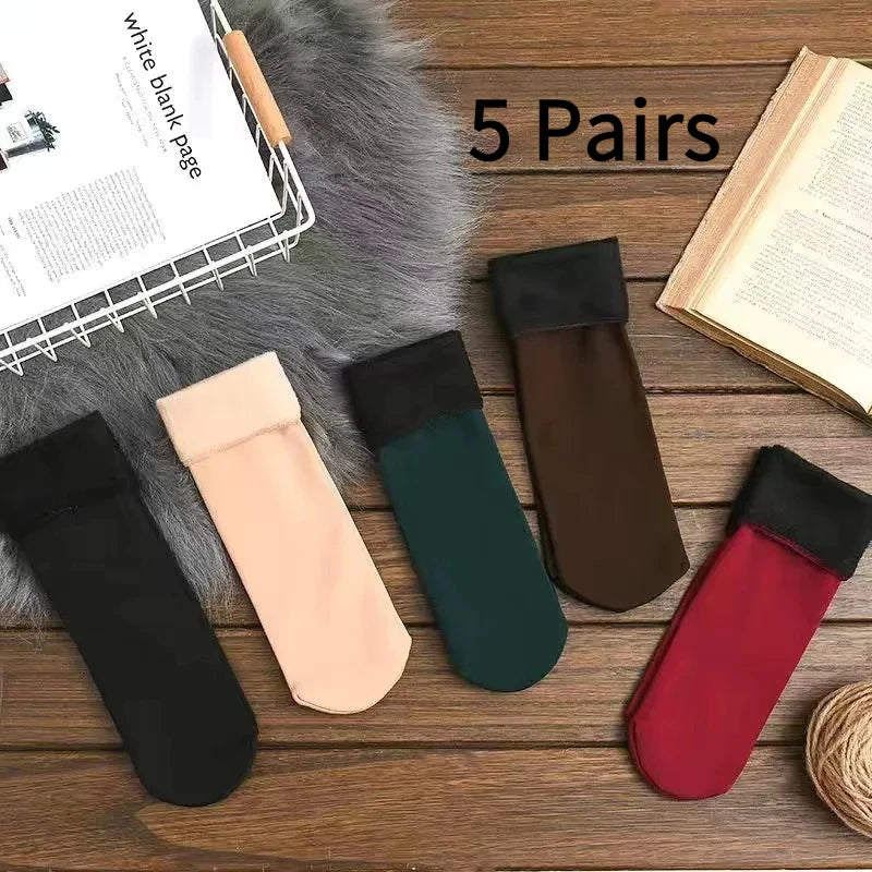 5 Pairs Of Women's Winter Thickened Warm Socks Set With Thickened Velvet Solid Wool Socks To Keep Out Cold And Snow Socks