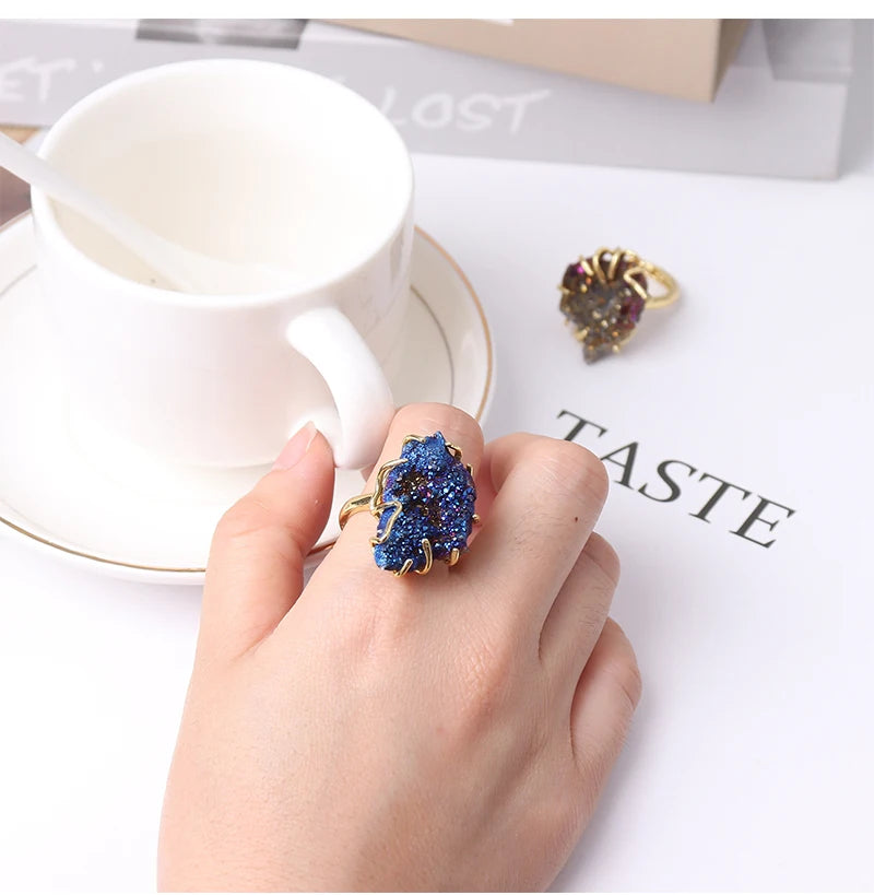2025 Adjustable Natural Crystal Raw Cluster Ring Colorful Healing Crystal Jewelry Unisex Crystal Wristband Mindfulness Accessory