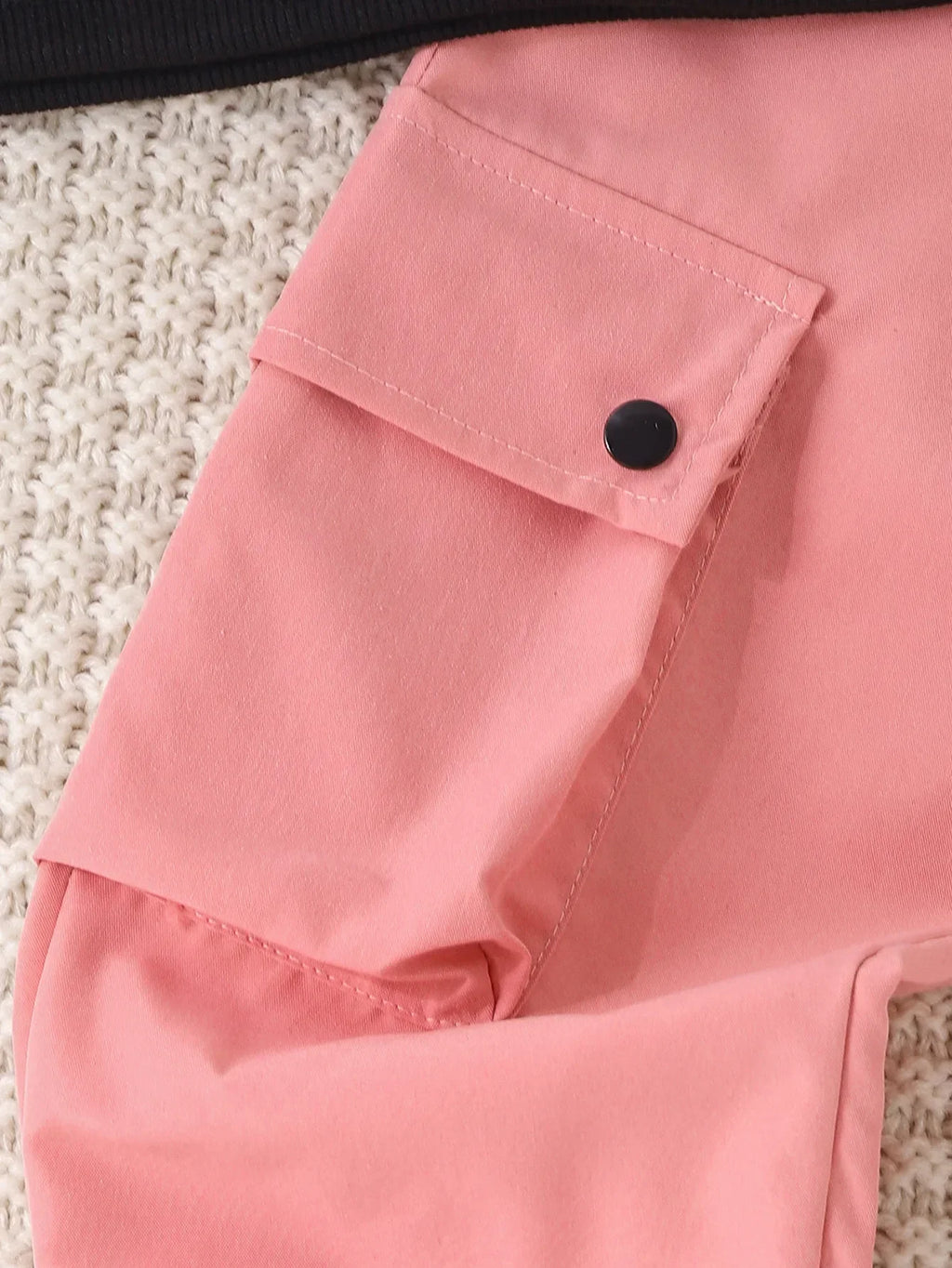 Kids Girls Two-piece Set Butterfly Appliqué Top with Cargo Pants Children Autumn and Winter Trousers New 2pcs/set Fashionable