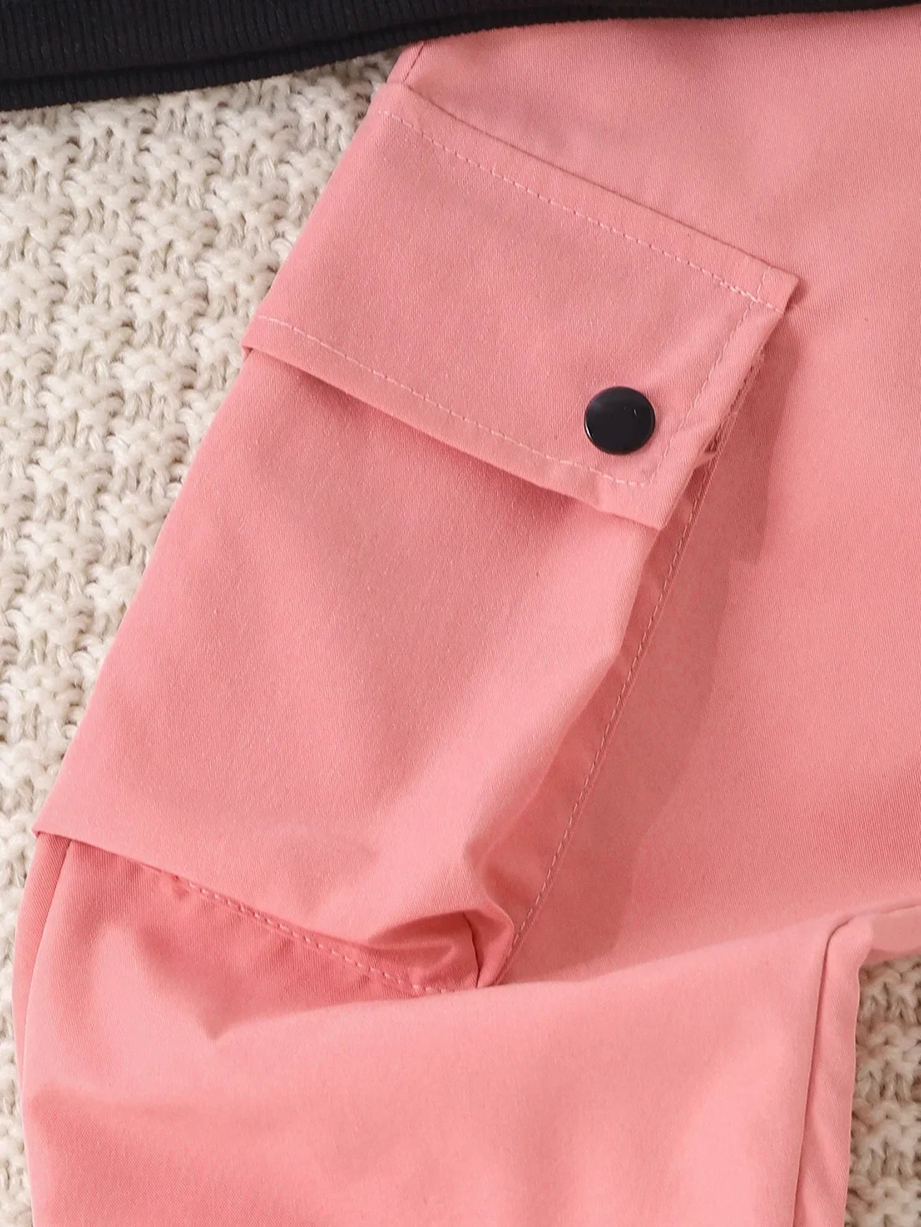 Kids Girls Two-piece Set Butterfly Appliqué Top with Cargo Pants Children Autumn and Winter Trousers New 2pcs/set Fashionable