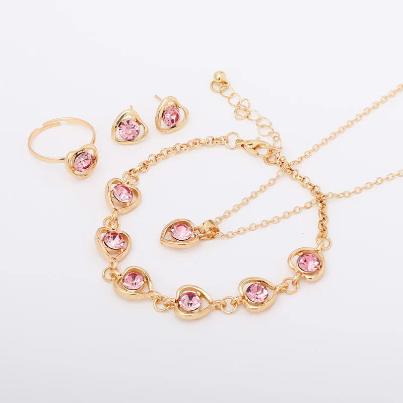 Women Crystal Love Jewelry 4 Piece Set Fashionable Elegant High End Peach Heart Necklace Earrings Rings Bracelets Necklace Set
